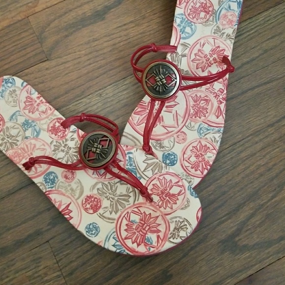 Super Cute Like New Cole Haan Sandals - One Wish.. - Picture 4 of 5